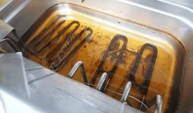 Penyebab Minyak Cepat Kotor pada Mesin Deep Fryer yang Perlu Diketahui