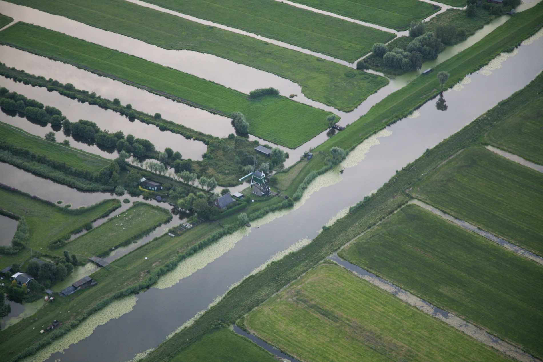 tahapan pengairan sawah sebelum penanaman padi